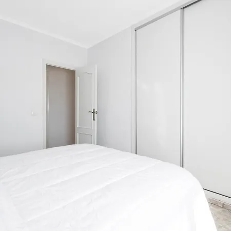 Calas B Y D Apartamento