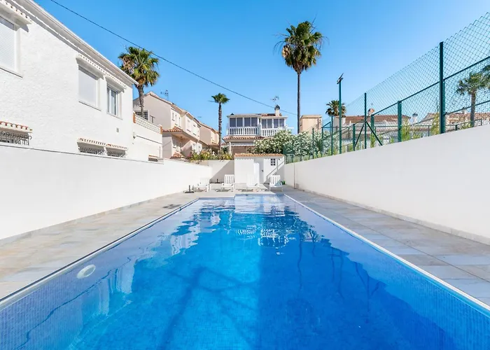 Calas B Y D Apartment