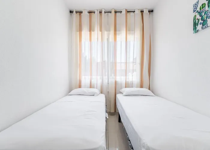 Apartment Calas B Y D *